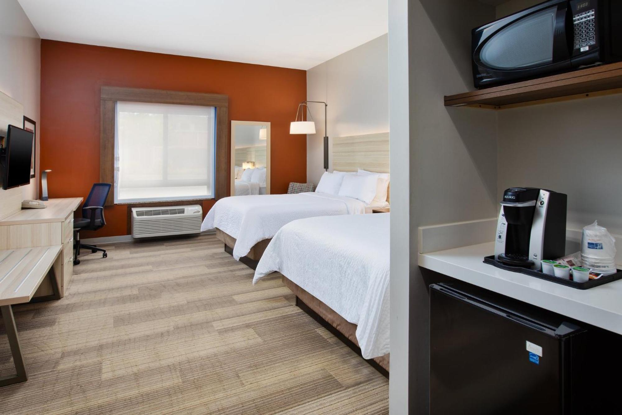 Holiday Inn Express Hotel & Suites Athens By Ihg Exterior photo