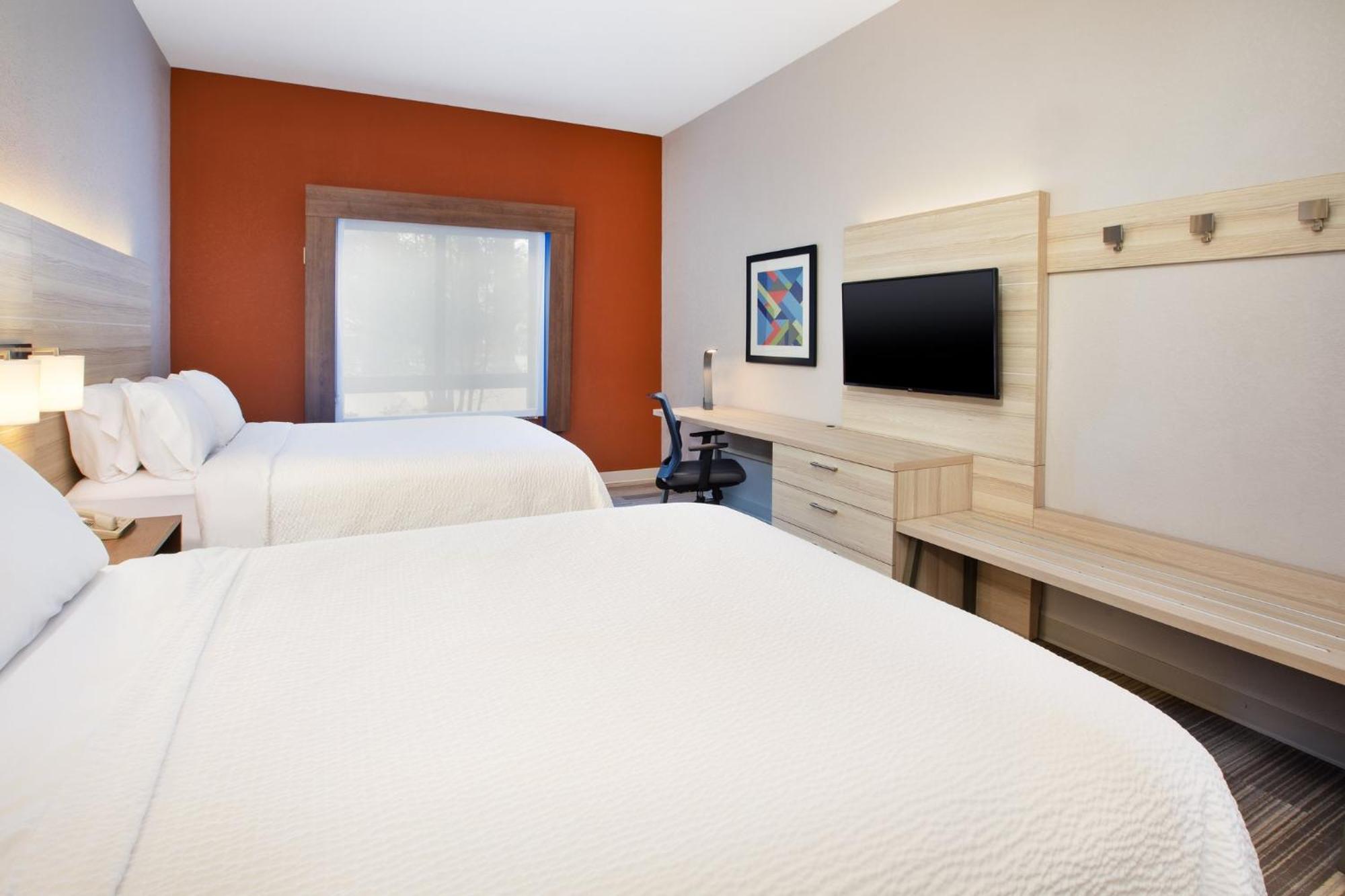 Holiday Inn Express Hotel & Suites Athens By Ihg Exterior photo